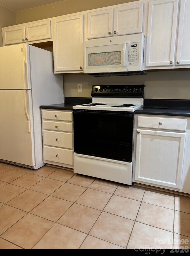 Foto del edificio - 12320 Bluestem Ln