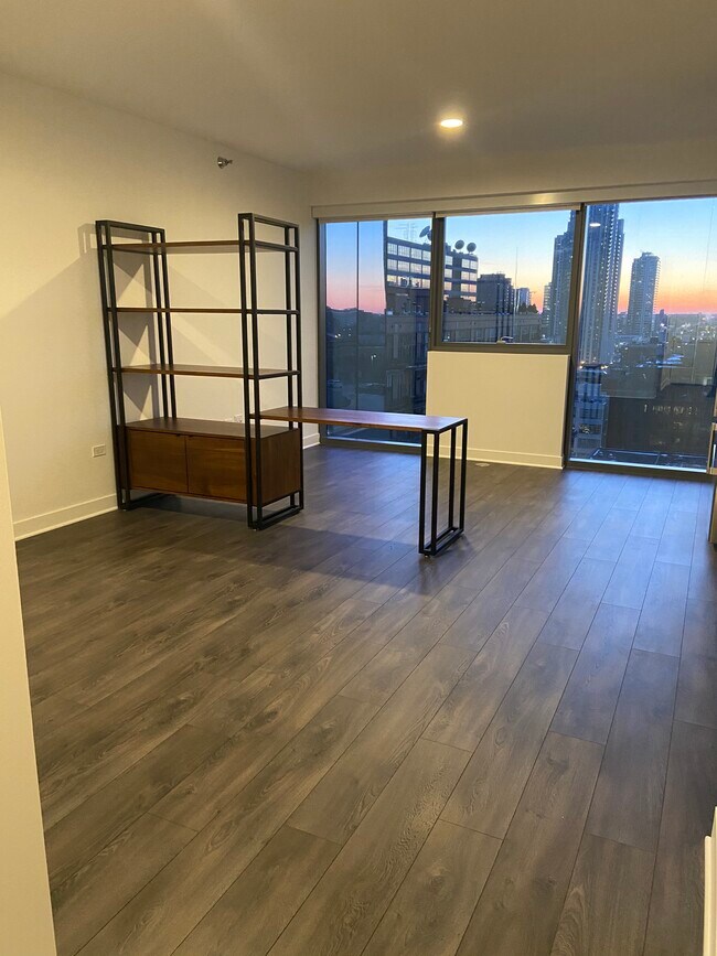 Foto del edificio - 439 N Wells St