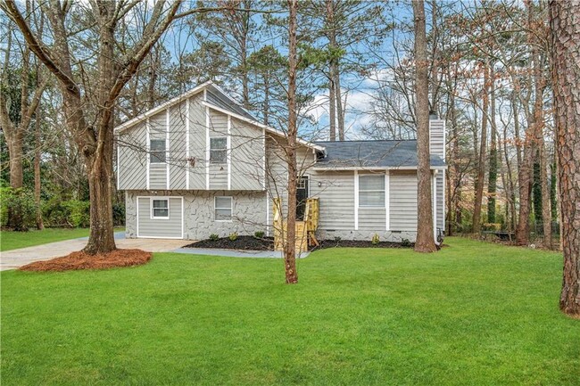 Building Photo - 3485 Tarragon Dr