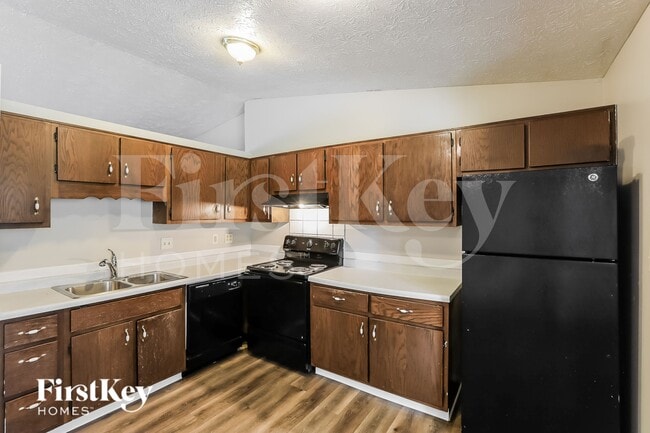 Foto del edificio - 5607 Northport Dr