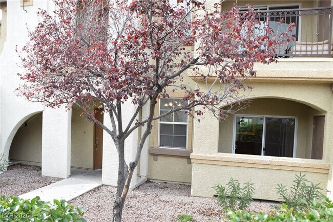 Building Photo - 50 Aura de Blanco St