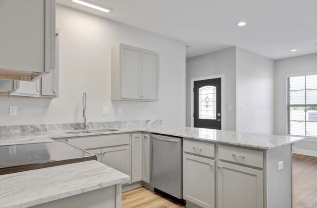 Foto del edificio - 139 Iberia St