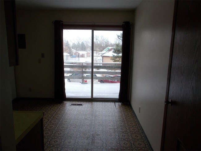 Building Photo - 1209 Warren Ln