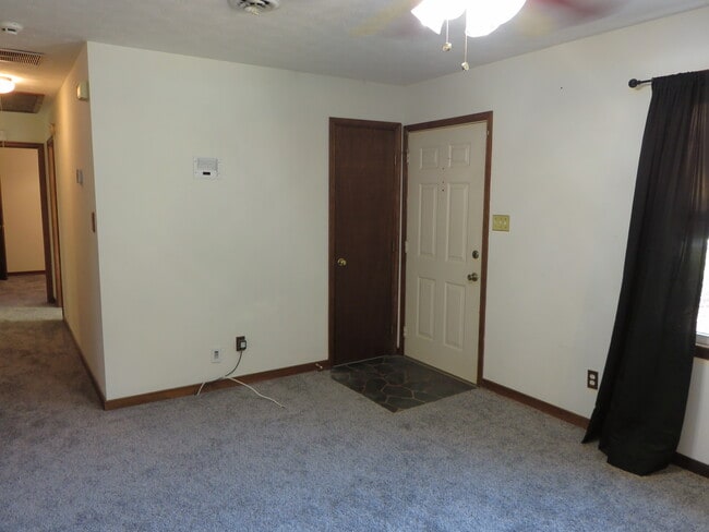 Foto del edificio - 14901 N Ivey Mill Rd