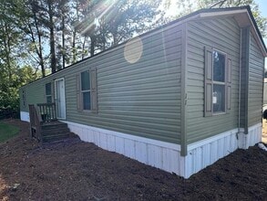 Building Photo - 3525 E Elizabethtown Rd