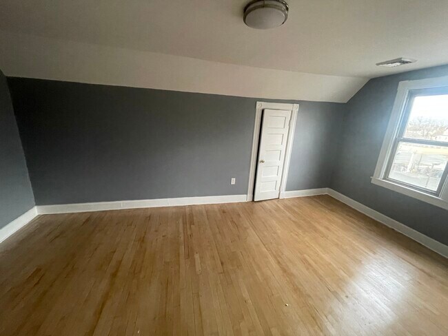 Cama 1 - 14 Bryant St