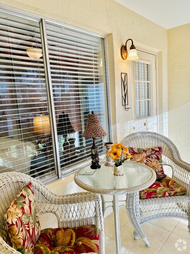 Pine Ridge South Condominiums Apartments for Rent Greenacres, FL 19