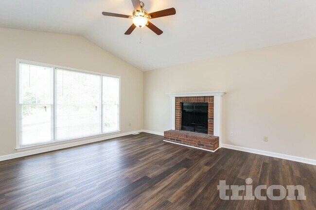 Foto del edificio - 145 Ridge Run Dr