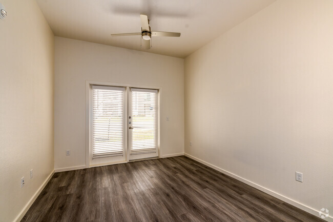 1BR, 1BA - 610SF - Living Room - Los Portales de Lena Guerrero