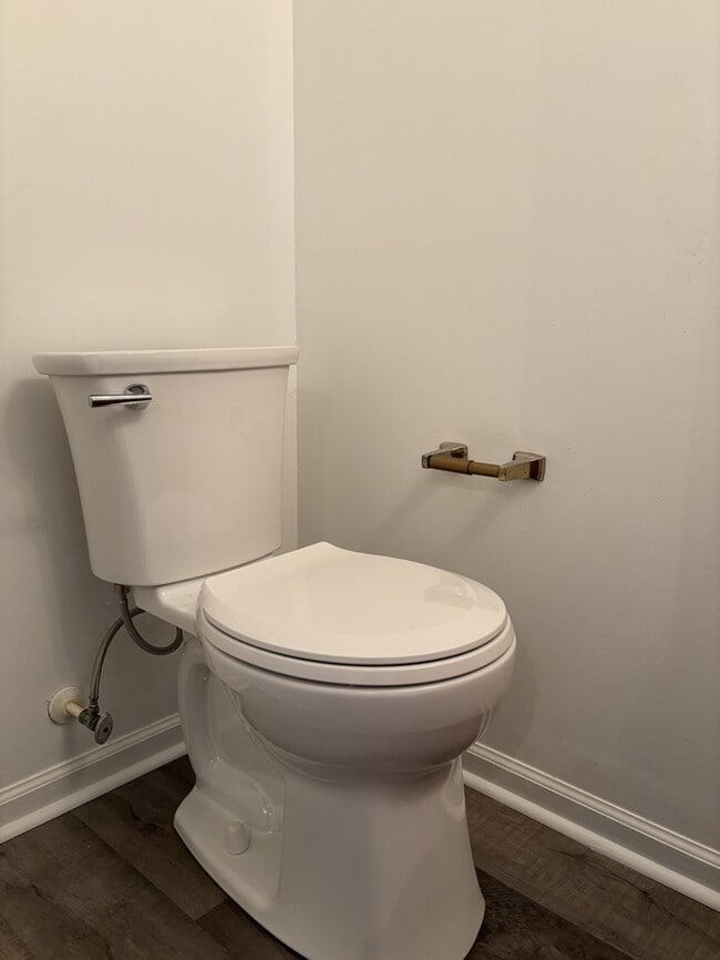 Building Photo - 207 S Lincoln St