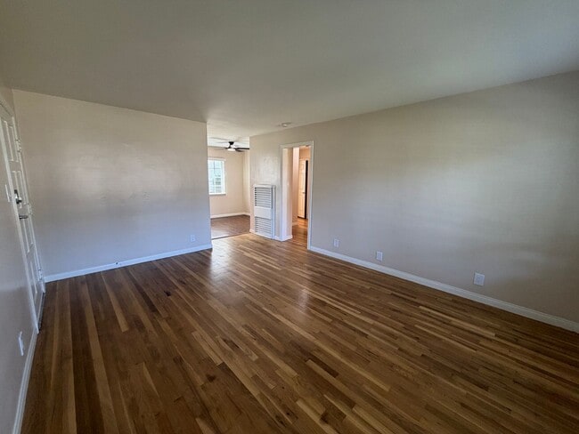 Interior Photo - Somerset Apartments
