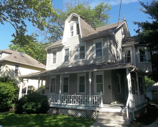 Primary Photo - 516 Burlington Ave