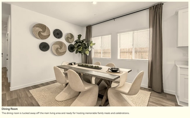 Building Photo - 4454 Buckingham Ave