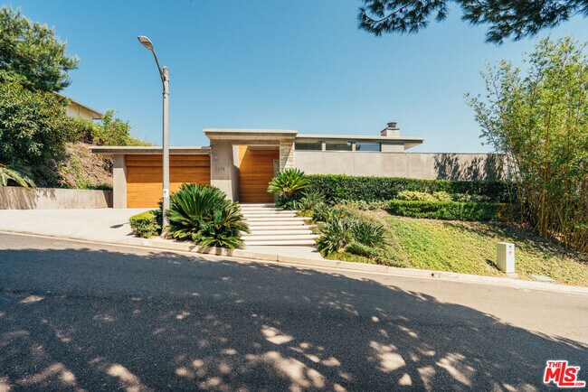 Building Photo - 1470 Carla Ridge
