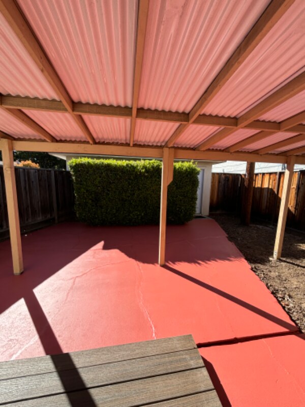 Building Photo - 535 Chiquita Ave