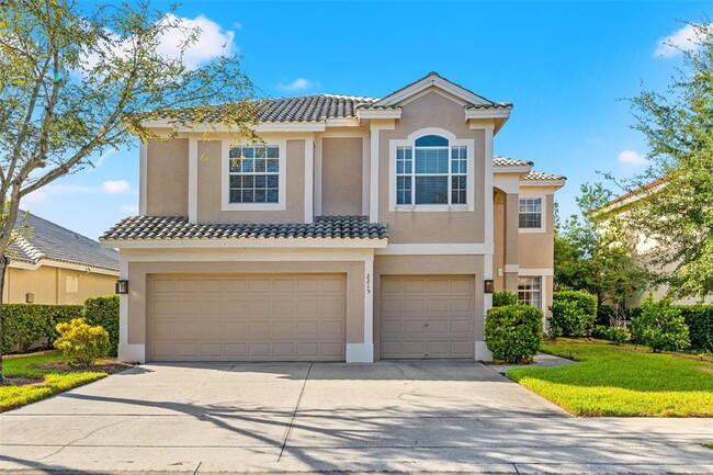Building Photo - 2215 Clarine Way N