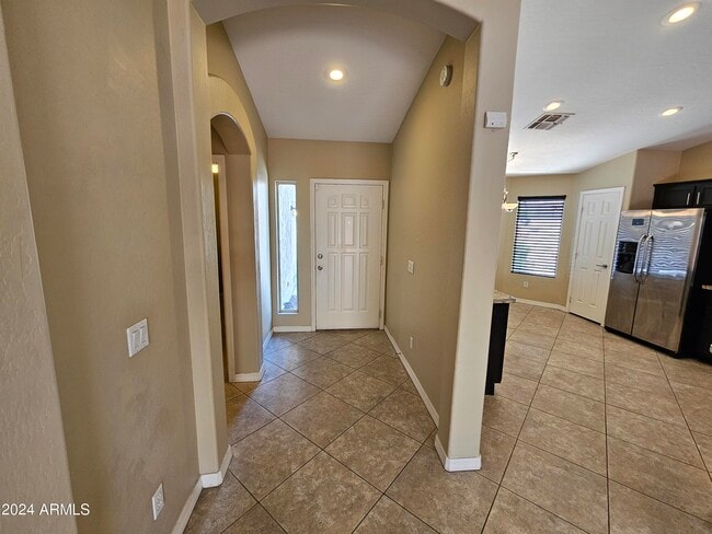 Building Photo - 16804 N 20th St