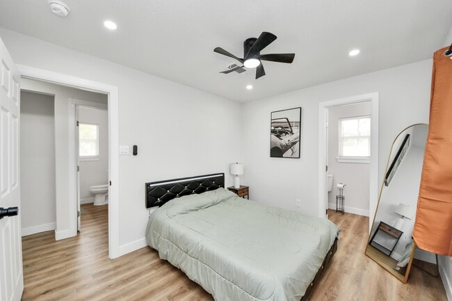 Foto del edificio - 5115 Clay St