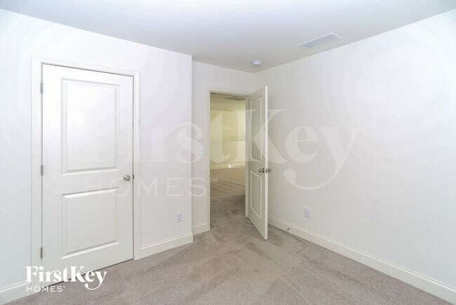 Building Photo - 9537 Blue Knoll Ct