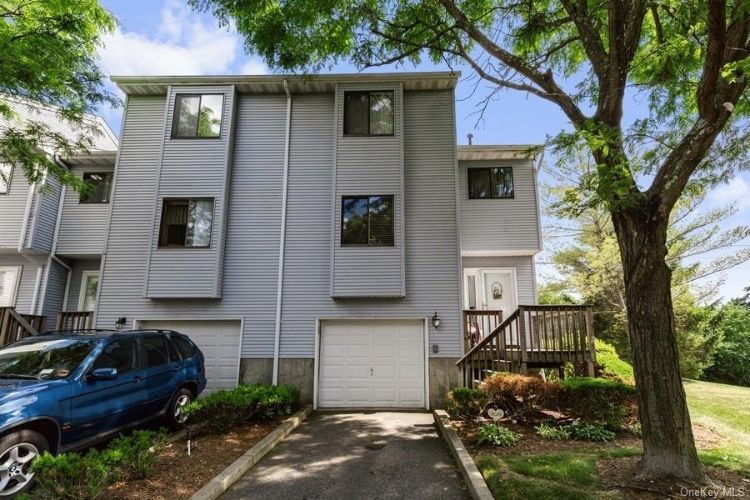 61 Chester Ln, Nanuet, NY 10954 Townhome Rentals in Nanuet NY
