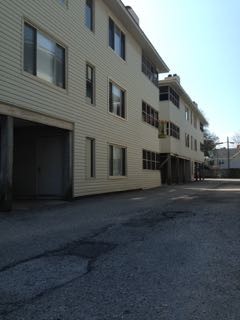 Building Photo - 1415 E Ocean View Ave