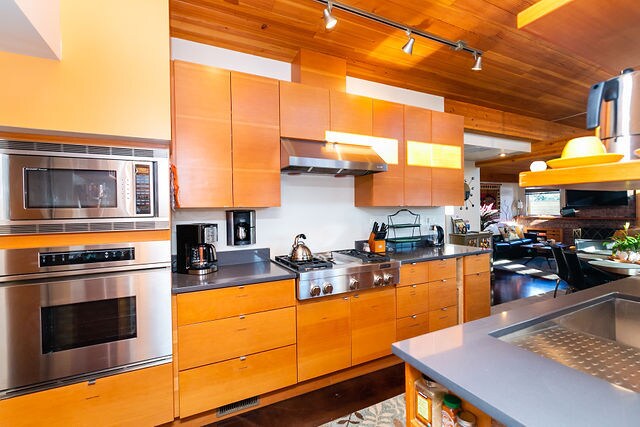 Building Photo - 5519 SE Oetkin Rd