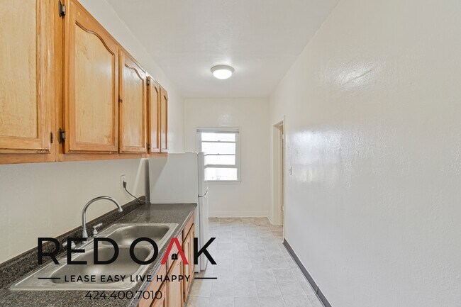 Foto del edificio - 400 S Kenmore Ave