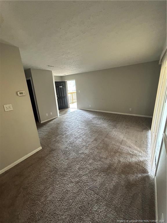 Building Photo - 909 Applewood Ln