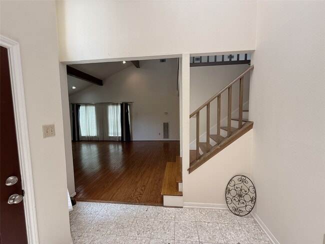 Building Photo - 13103 Holston Hills Dr