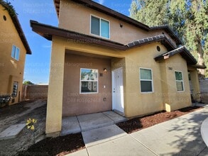 Building Photo - 3267 Chester Ln