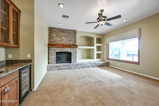Foto del edificio - 37512 N 16th St