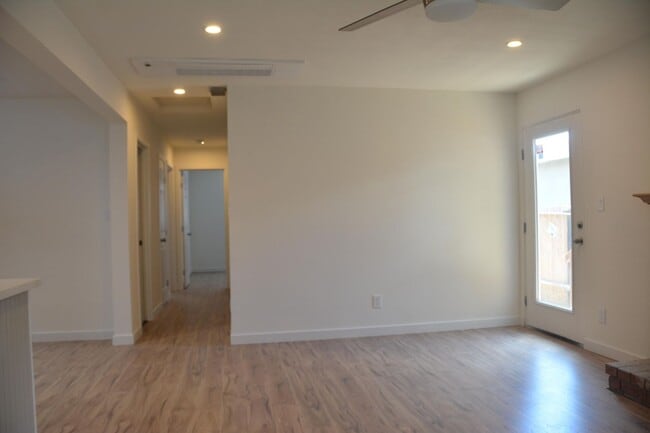 Building Photo - Beautifully Remodeled Antioch Delta Fair A...