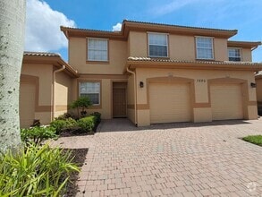 Building Photo - 7880 Lake Sawgrass Loop