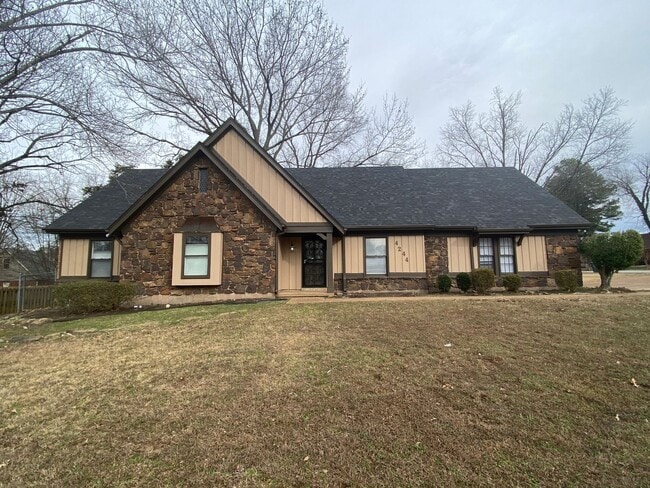 Building Photo - 4244 Chesapeake Way