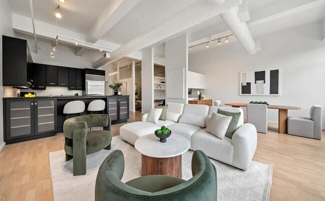 Foto del edificio - 649 2nd Ave