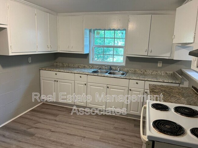 Foto del edificio - 612 N 9th St