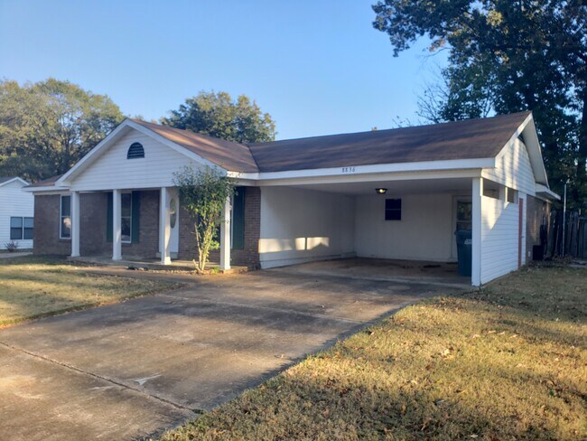 Building Photo - 8836 Cypress Cove