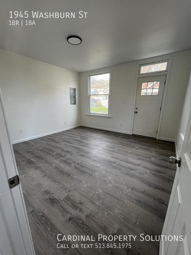 Building Photo - LEASES PENDING | 1 Bed 1 Bath Renovated si...