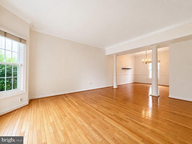 Foto del edificio - 20937 Cox Mills Ct