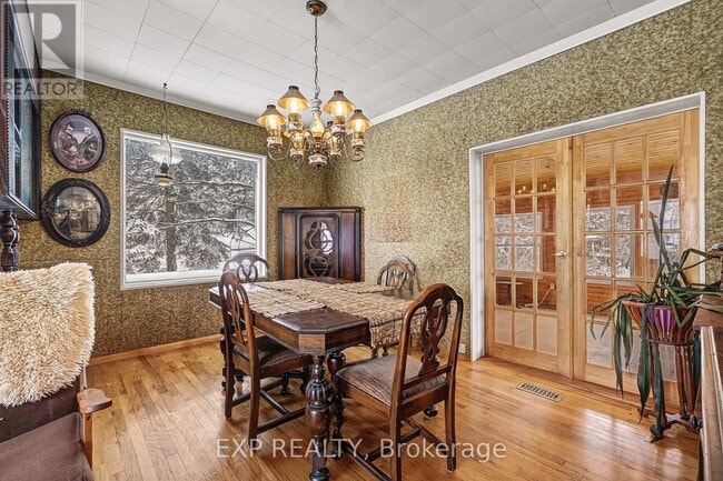 Photo du bâtiment - 531 Rte 400