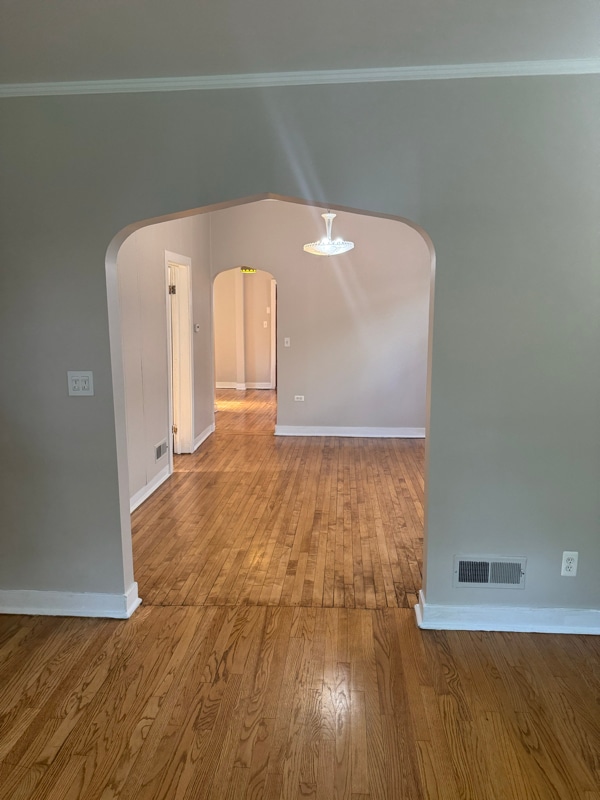 Building Photo - 2138 W McLean Ave