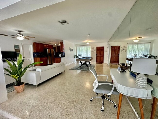 Foto del edificio - 2901 NW 9th Terrace