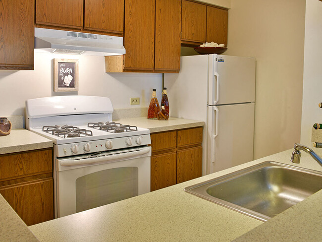 Kitchen - Portsmouth Apartments