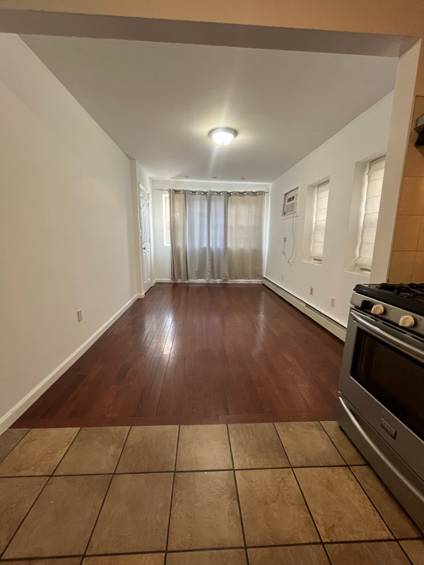 Primary Photo - 30-54 74th St.