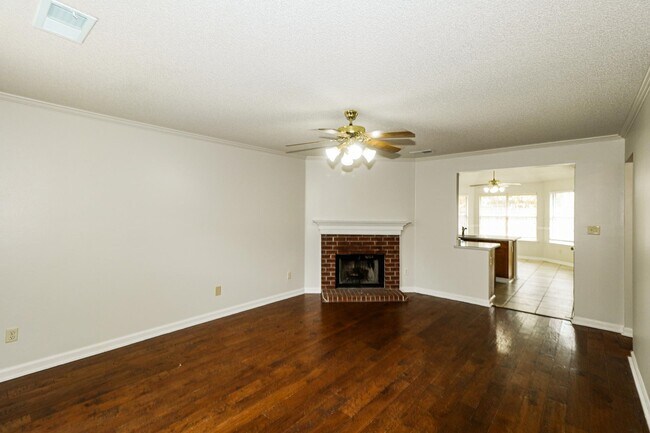 Building Photo - 11215 Ram Hill Cove