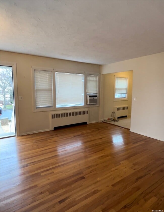 Building Photo - 84 3rd Ave
