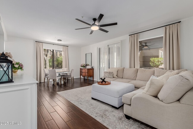Foto del edificio - 15252 N 100th St