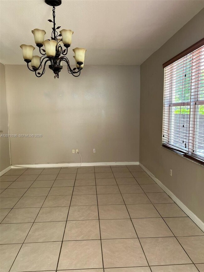 Foto del edificio - 10861 NW 85th Terrace
