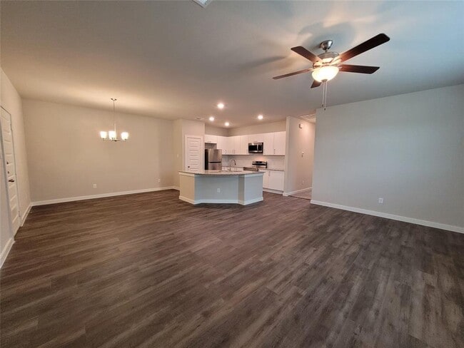 Building Photo - 9881 Grosbeak Ln