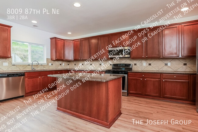 Building Photo - 8009 87th Pl NE